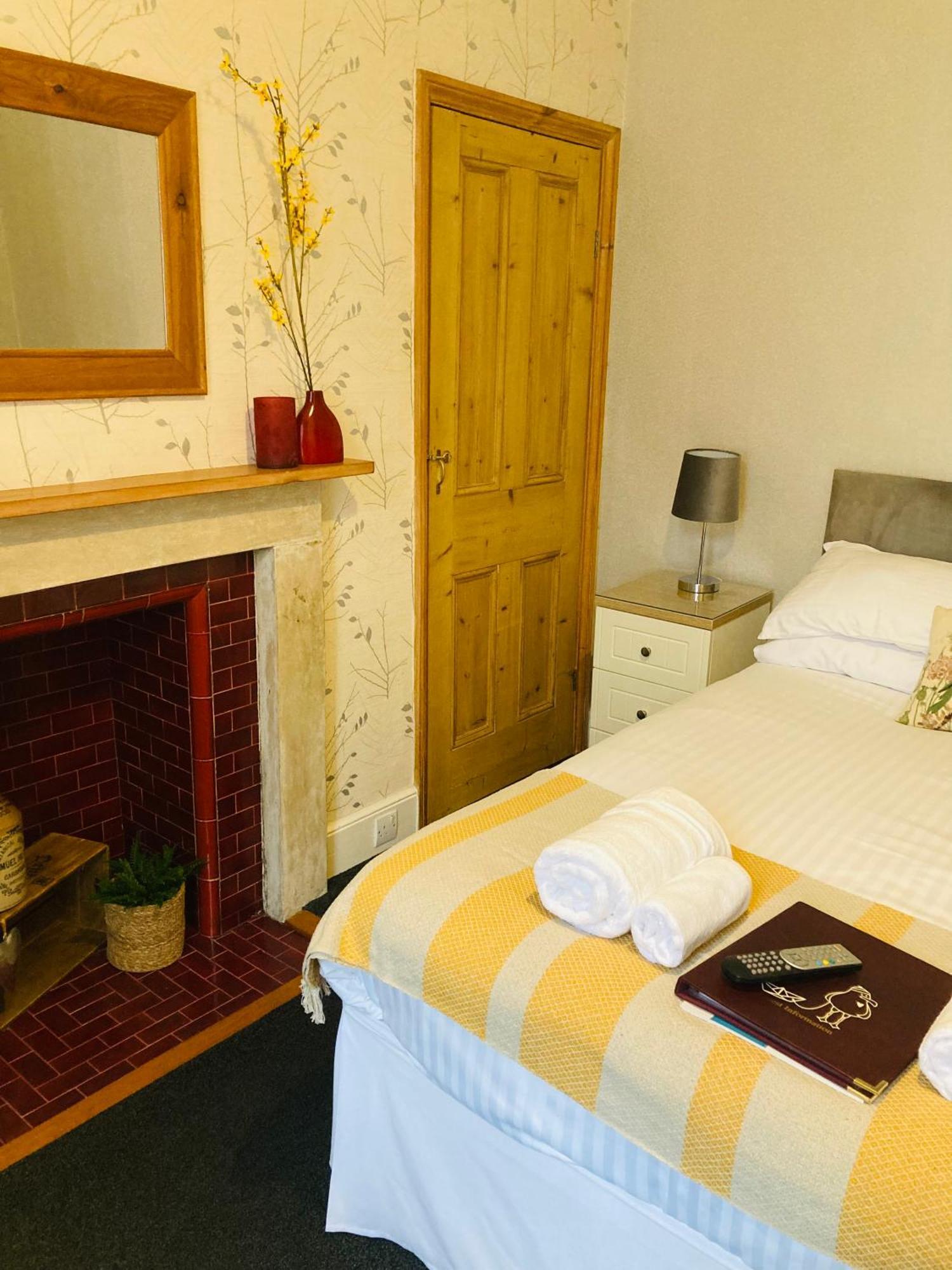 The Pathway Guesthouse Whitby Exterior photo